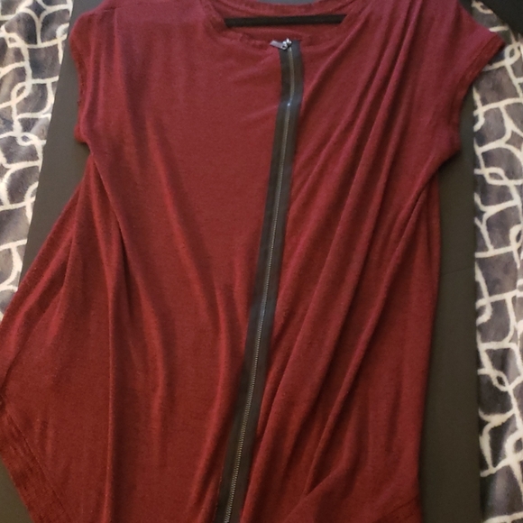 Blouse - Picture 2 of 2